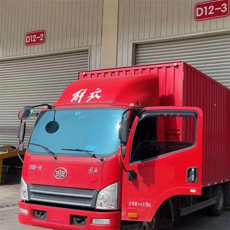 大安市阿拉尔市物流专线：大件快运与进仓出口的高效之旅